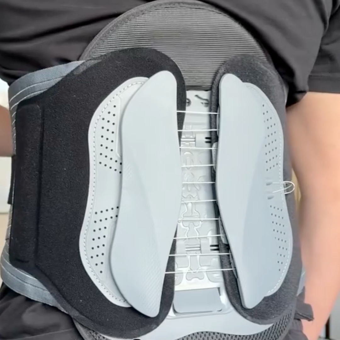Person wearing the Doctor Posture lumbar belt at home